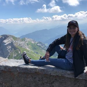 Meet your Posher, Mackenzie